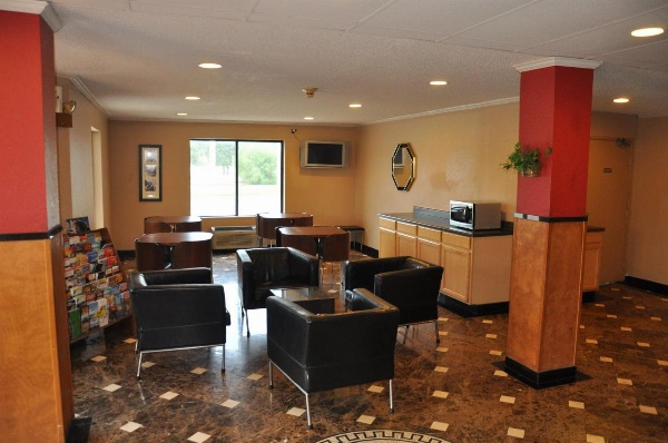 Heritage Inn image 6